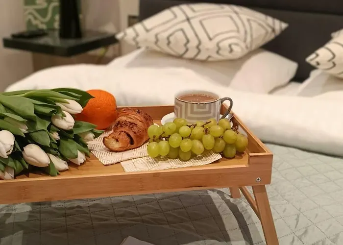 Luxury Room Well Located