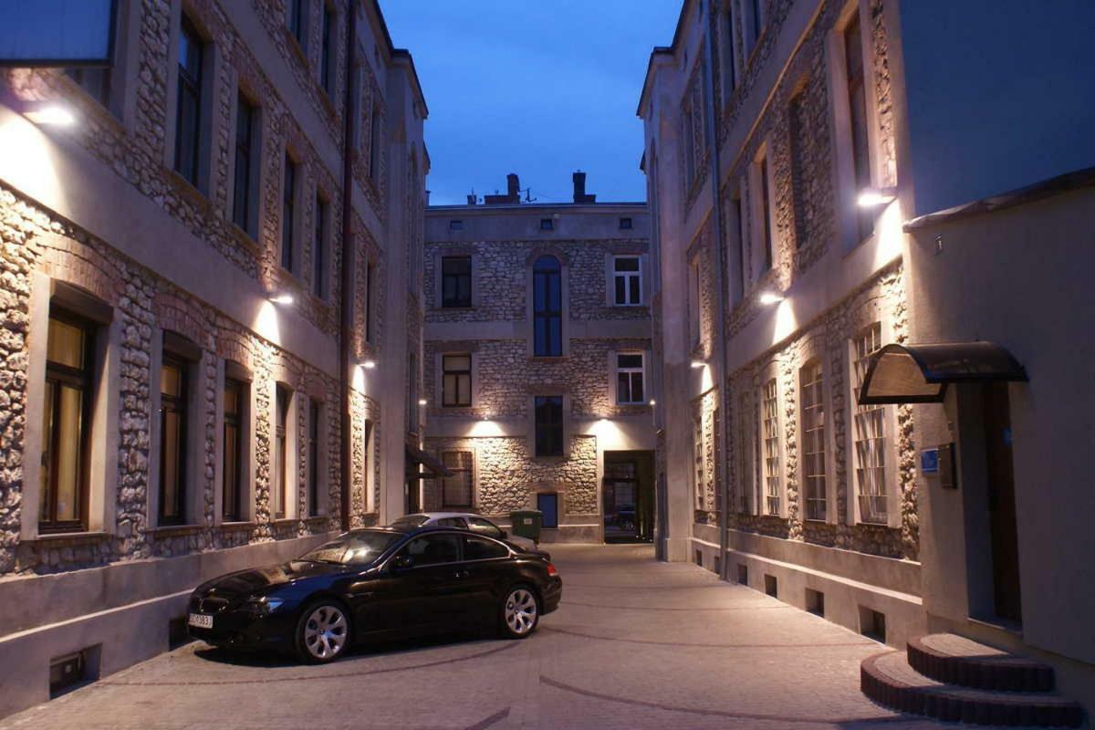 Luxury Well Located Apartment Czestochowa